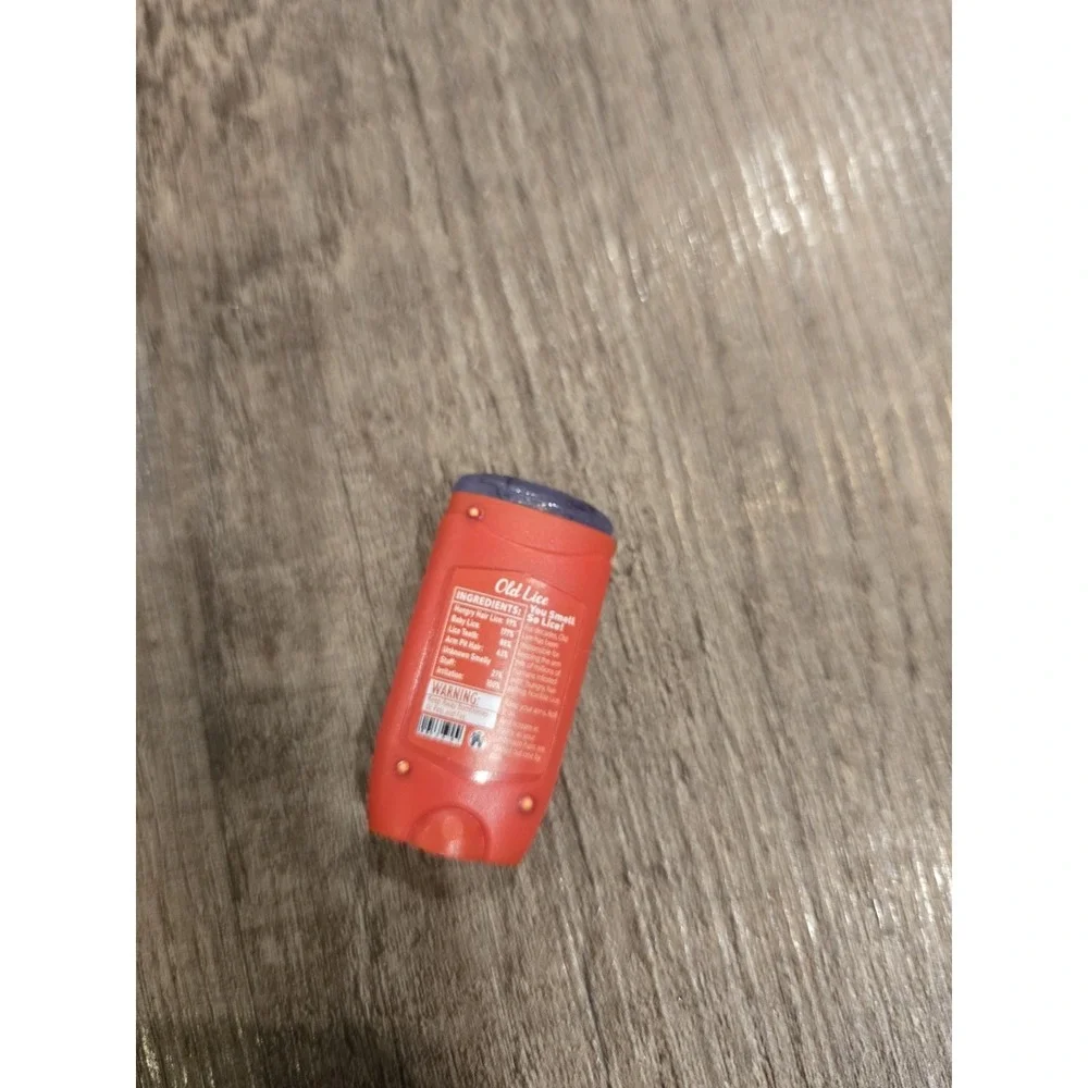 Old‎ Lice Original Toxic Deodorant Mocking Old Spice Zuru Mega Gross Series 2